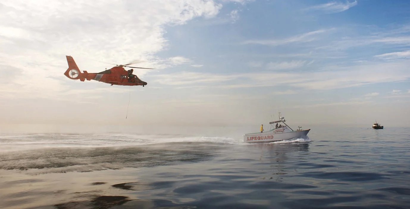 Barco y Avión